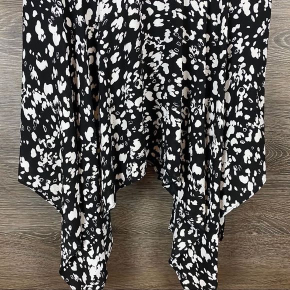 Vince Camuto Modern Imprint Asymmetrical Dress NWT - Picture 6 of 15